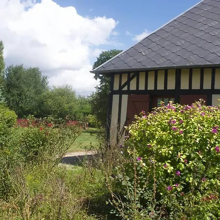 Maison Entiere Avec Piscine Chauffee 4p 別荘 Brétigny