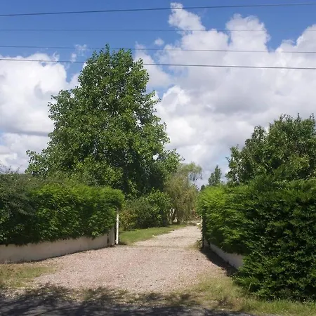 Maison Entiere Avec Piscine Chauffee 4p *